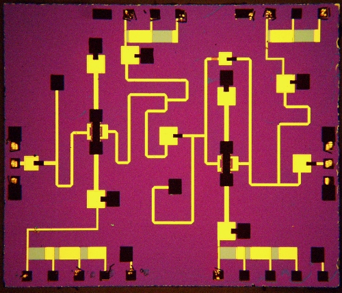 Low Noise Amplifiers